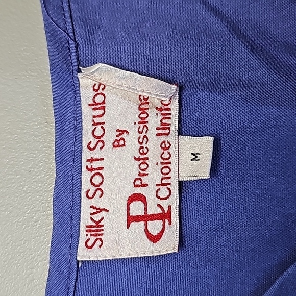 PROFESSIONAL choice uniform silk soft blue and black short sleeve scrub shirt - Picture 5 of 6